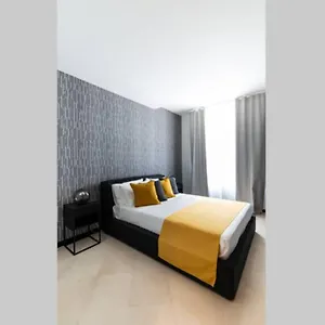  Apartamento Laus App.2 - Art & Design Nel Cuore Di - Via Dante Alighieri